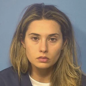 Teacher’s Emotional Breakdown: Bodycam Captures Moment She Faces Shocking Charges