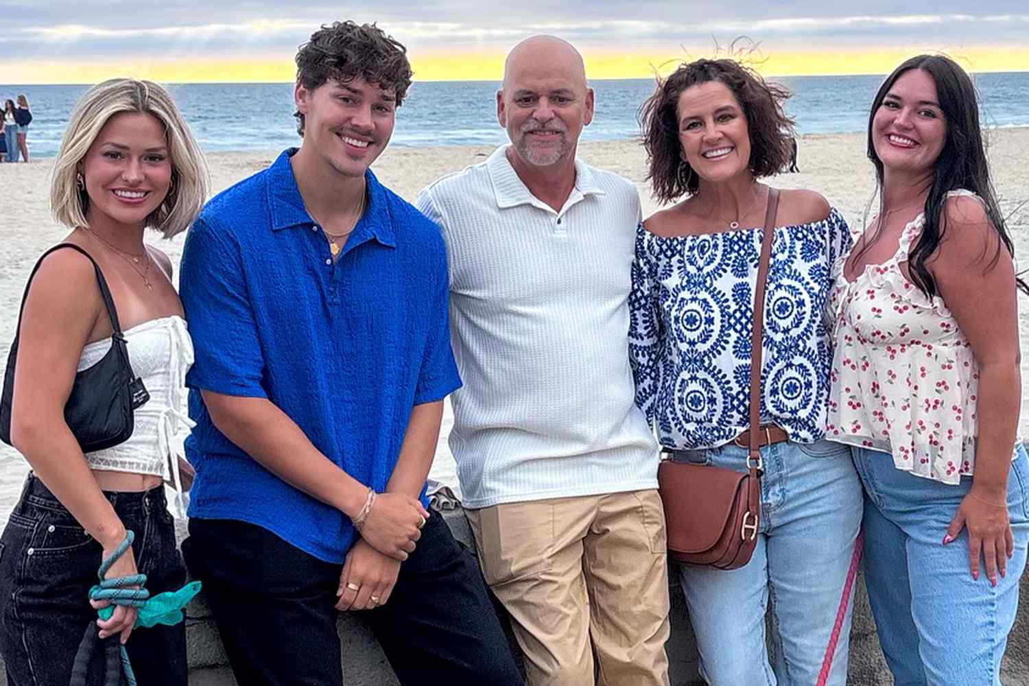 NOAH BECK'S FAMILY TREE IS A TOTAL NIGHTMARE! Parents & Siblings Caught In SCANDAL STORM!