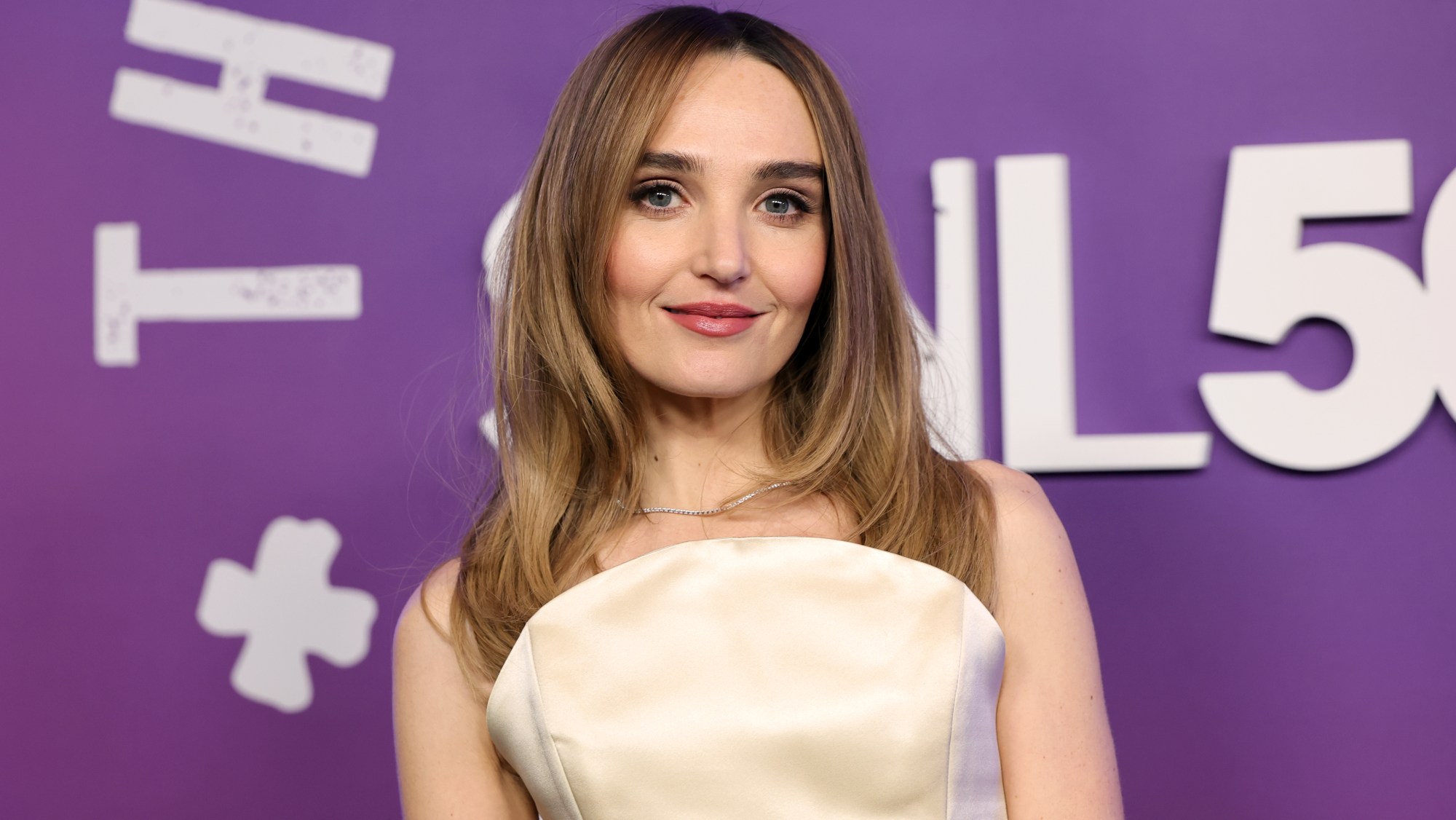 SNL Star Chloe Fineman’s SHOCKING Camp Confession: She Pantsed a 6-Year-Old—And Now Vanity Fair is SCRUBBING THE TAPE!