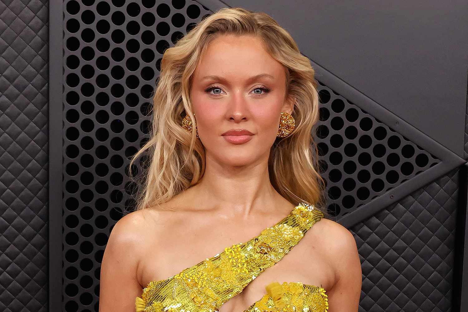 ZARA LARSSON'S $3 MILLION BLOWOUT! Singer LOSES HUGE DEAL Over Savage Abortion JOKE—The Tea is SCALDING!